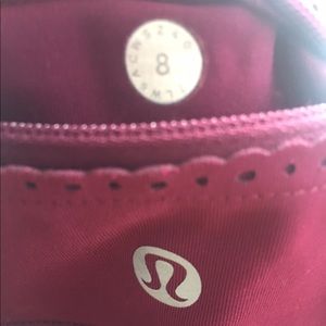 Lululemon raspberry cropped leggings 8